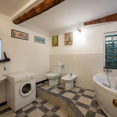 Acquario A 5 Min - Jacuzzi E Vista Sui Vicoli Apartamento *